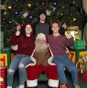 Meet your Posher, Regina